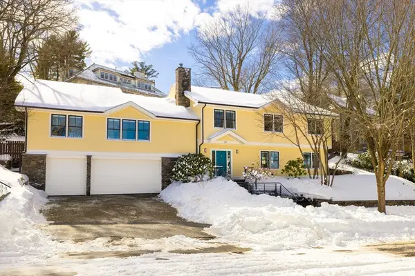 34 Hyslop Road, Brookline, MA 02445