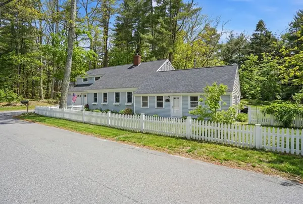 18 King Phillips Path, Duxbury, MA 02332