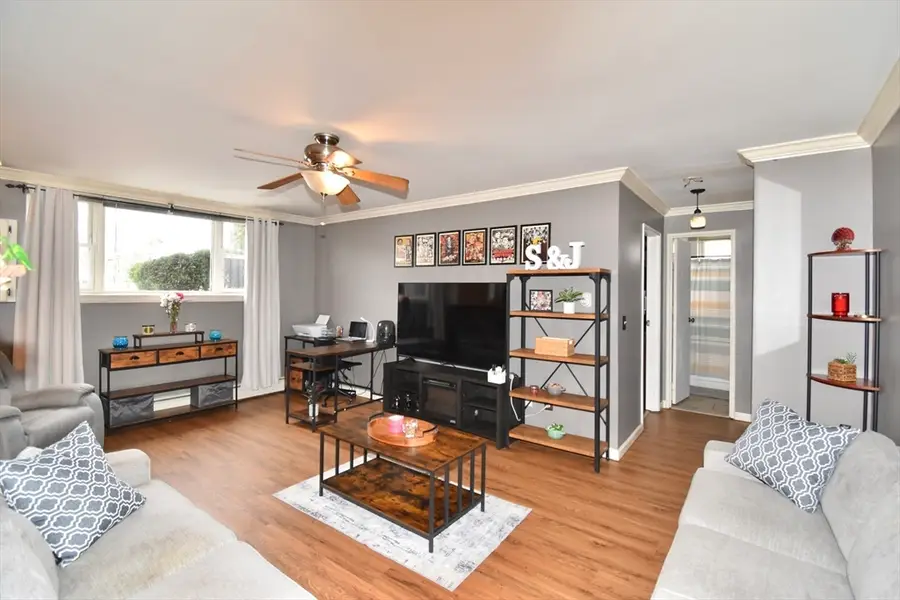 121 Regency Park Dr #121, Agawam, MA 01001 - #3