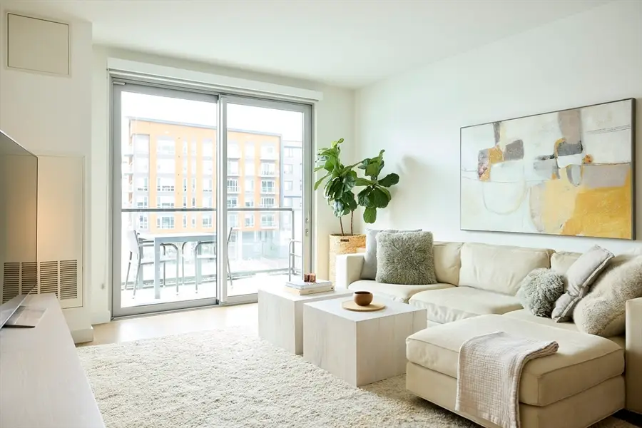 45 Lewis St #313, Boston, MA 02128 - #3