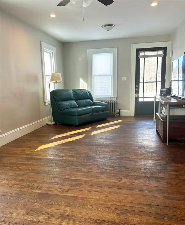 137 Mapleshade Ave, East Longmeadow, MA 01028 - #3