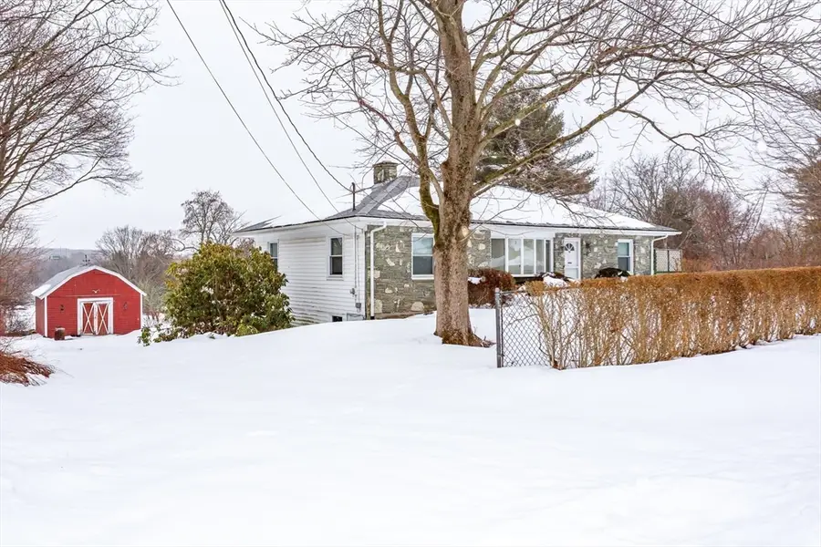 53 Lindsey Ln, Swansea, MA 02777 - #2