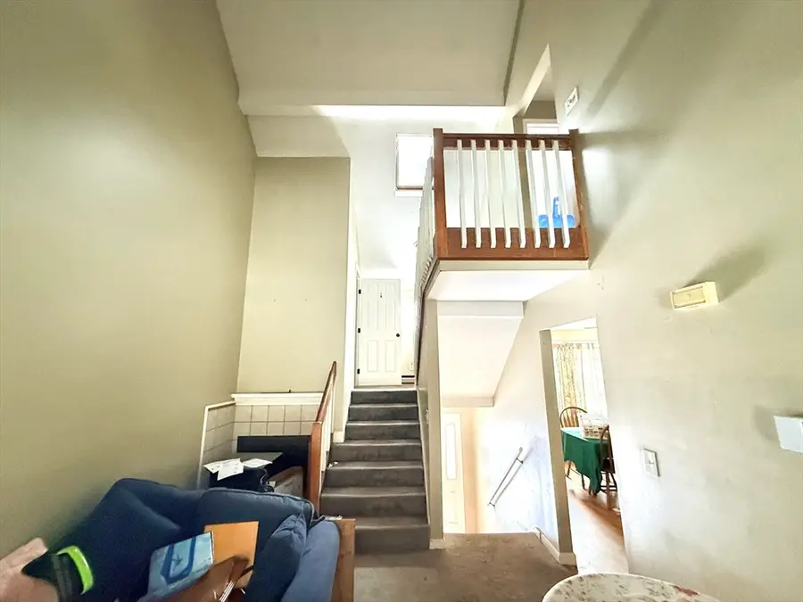 2 Melissa Ln #2, Oxford, MA 01540 - #3