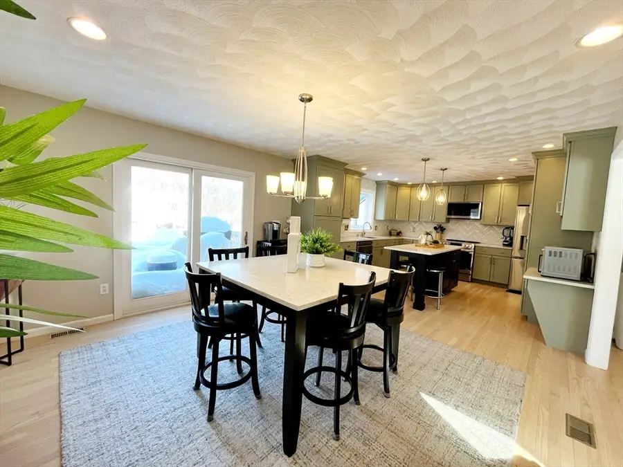 16 Ferris Rd, Lynn, MA 01904 - #3