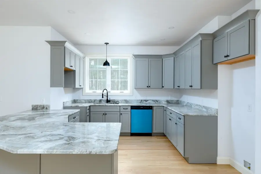 201 Upper Church St, Ware, MA 01082 - #3