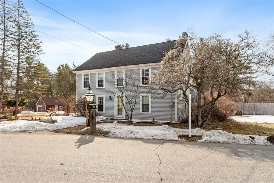 114 Chestnut St, Lunenburg, MA 01462 - #3