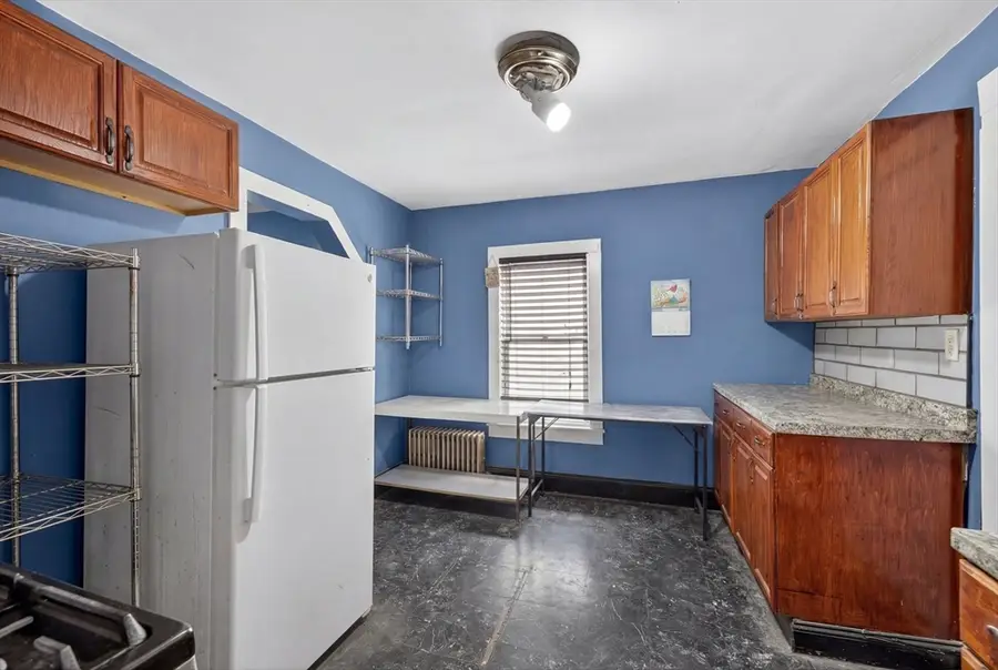 11 Cleaves St, Quincy, MA 02171 - #3