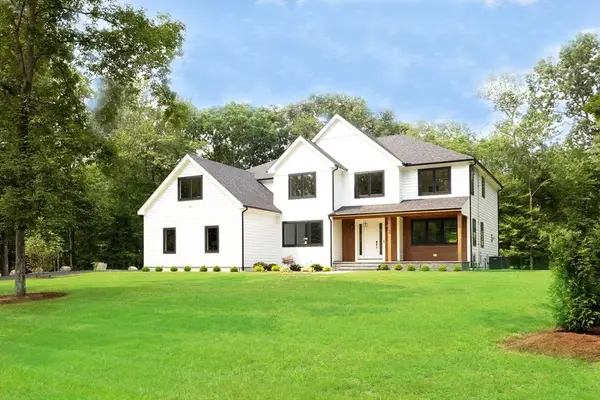 3 Willow St, Sharon, MA 02067