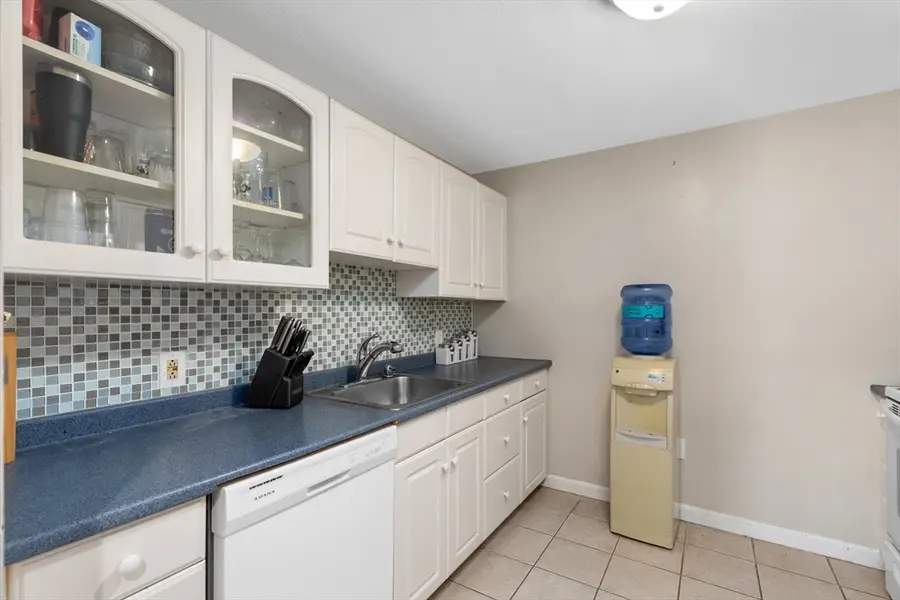 5 Marc Drive #5A9, Plymouth, MA 02360 - #2