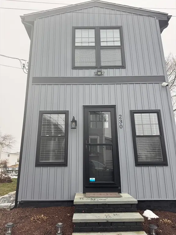 230 Cedar Ave, Portsmouth, RI 02871 - #1
