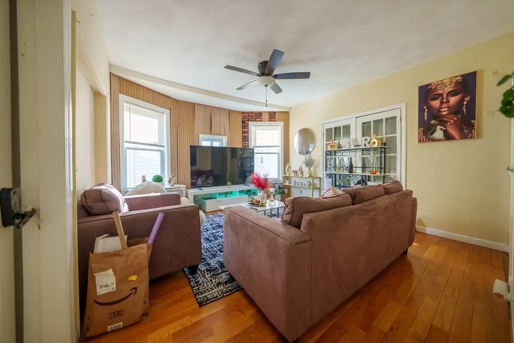 41 Derby St #2, Somerville, MA 02145 - #1