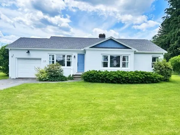 109 Bay Road, Hadley, MA 01035