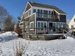 3 Hardy Lane, Essex, MA 01929