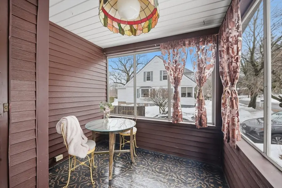 238 Elm St, Agawam, MA 01001 - #3