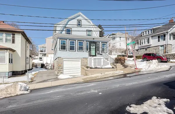 42 Westglow St, Boston, MA 02122