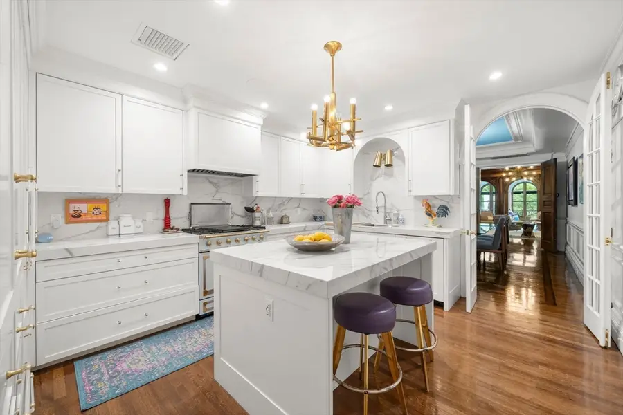 260 Beacon #4, Boston, MA 02116 - #3