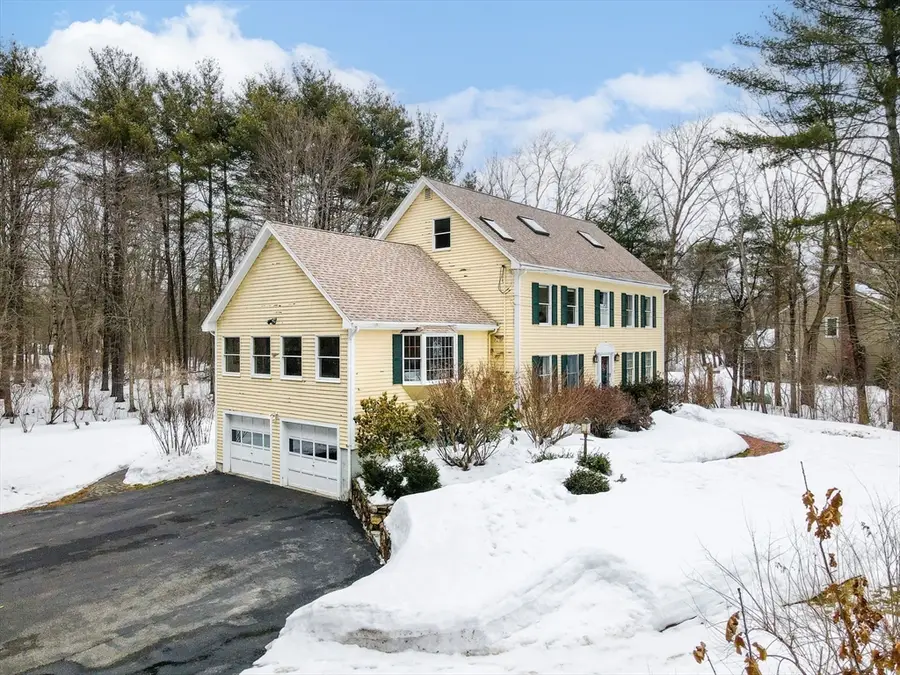 626 Forest St, North Andover, MA 01845 - #2