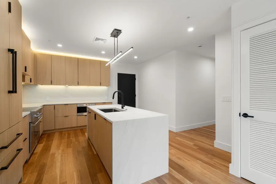 58 Kent #U302, Brookline, MA 02445 - #3