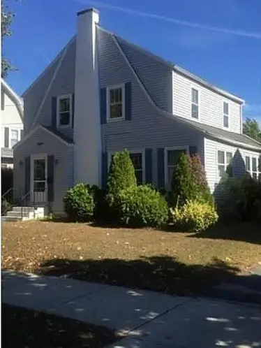 47 Hartford Terrace, Springfield, MA 01118