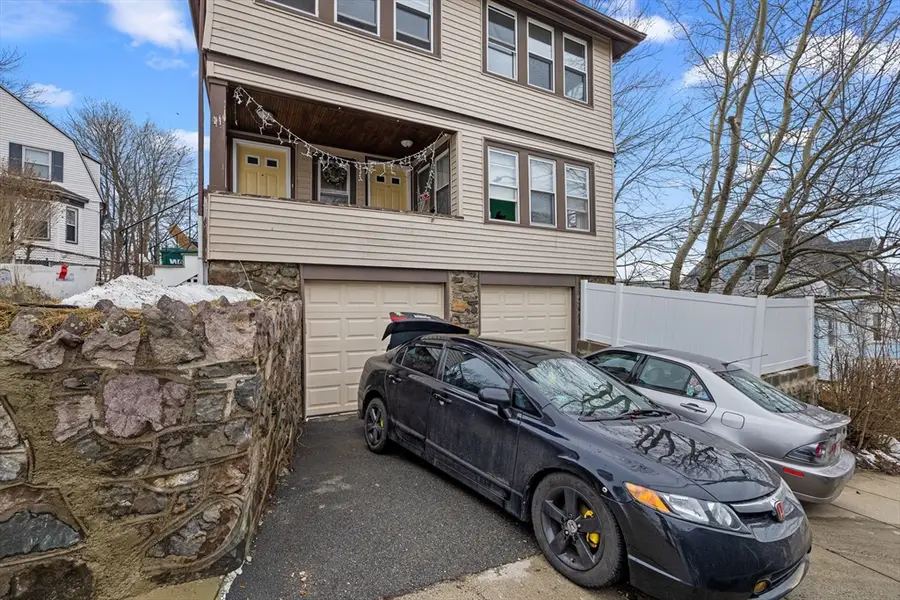 11 Birch St, Lynn, MA 01902 - #3