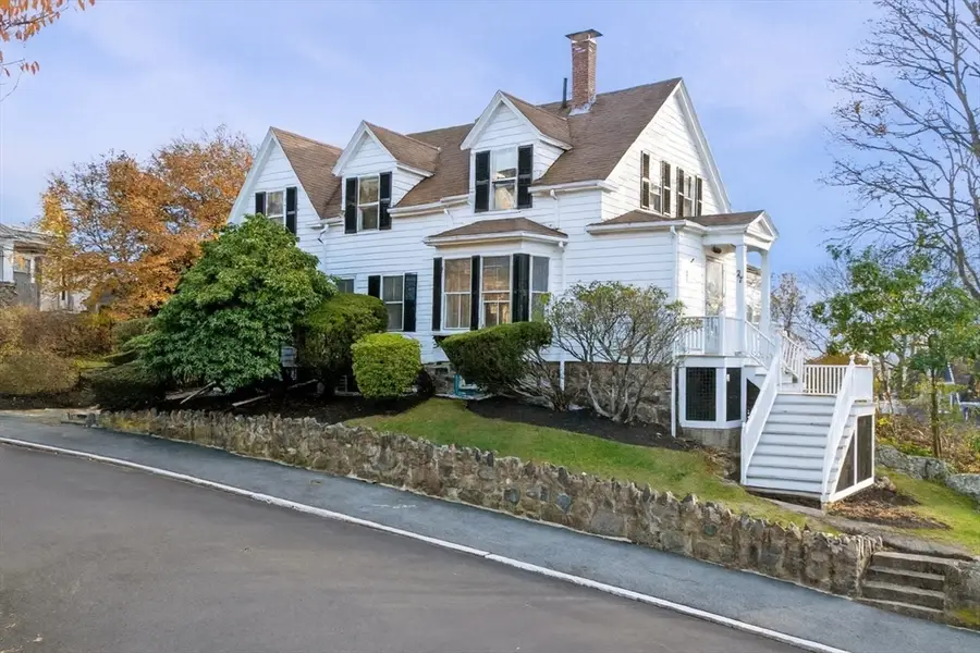 27 Rockland Street, Swampscott, MA 01907 - #3