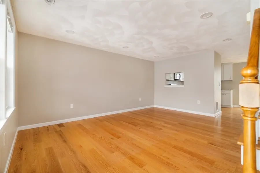 76 Juniper Lane #76, Tewksbury, MA 01876 - #3