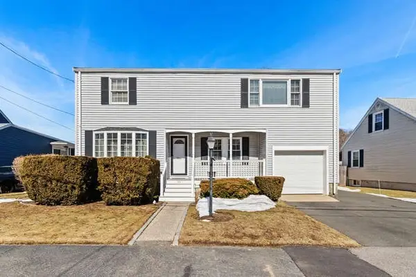 43 W Sigourney St, Lynn, MA 01905