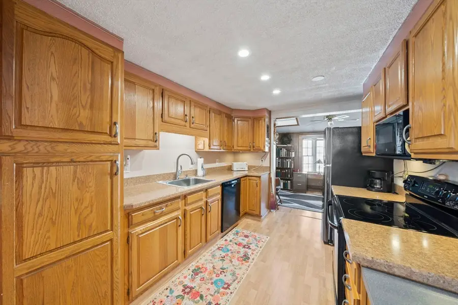 469-471 Washington Street, Braintree, MA 02184 - #3