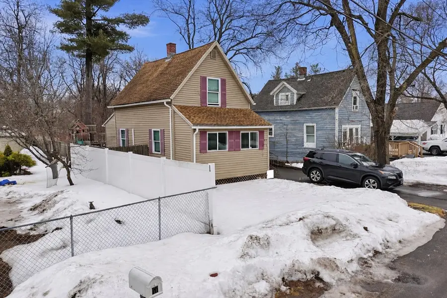 57 Davenport St, Springfield, MA 01119 - #2