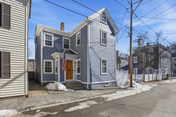 6 Atkinson St, Newburyport, MA 01950