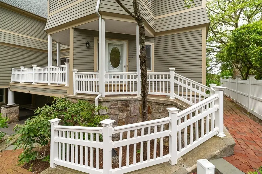 21 Pine Street #5, Manchester, MA 01944 - #2