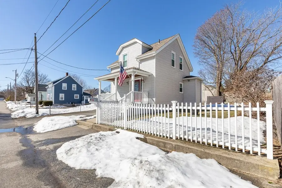 87 Shore Ave, Swansea, MA 02777 - #3