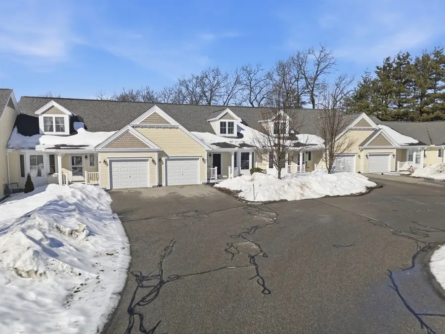 2 Strawberry Ln #C, Hudson, MA 01749 - #3