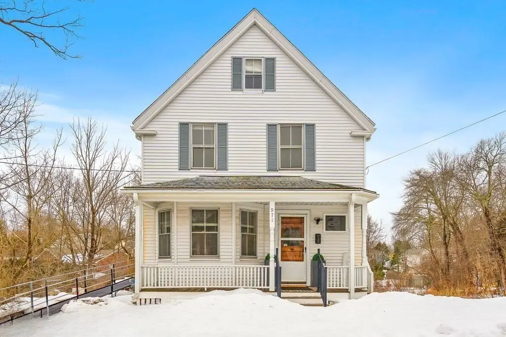 971 Webster St, Needham, MA 02492 - #1