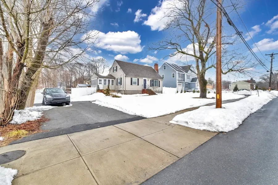 153 Colburn St, Dedham, MA 02026 - #2