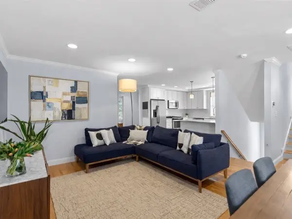 40 Catherine #B, Boston, MA 02131