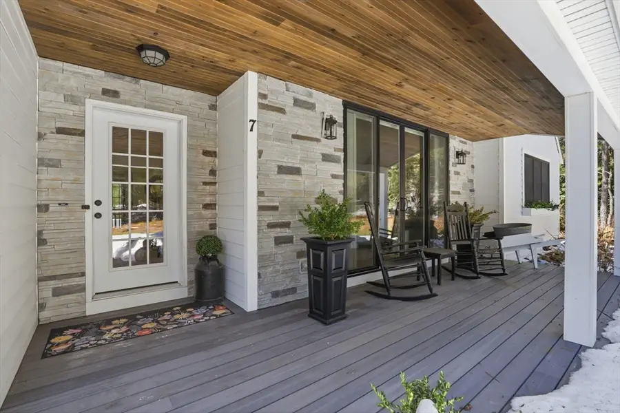 7 Crane Landing Rd, Wareham, MA 02571 - #2