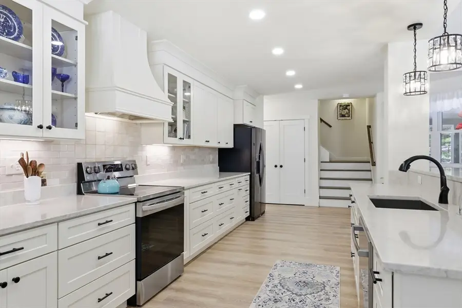 7 Crane Landing Rd, Wareham, MA 02571 - #3