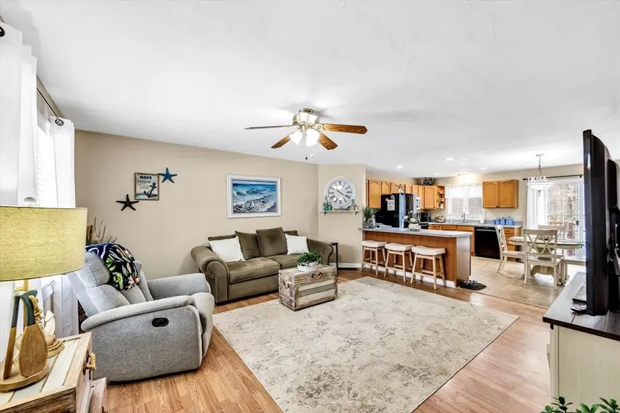 27 Ridge Dr #27, Middleboro, MA 02346 - #3