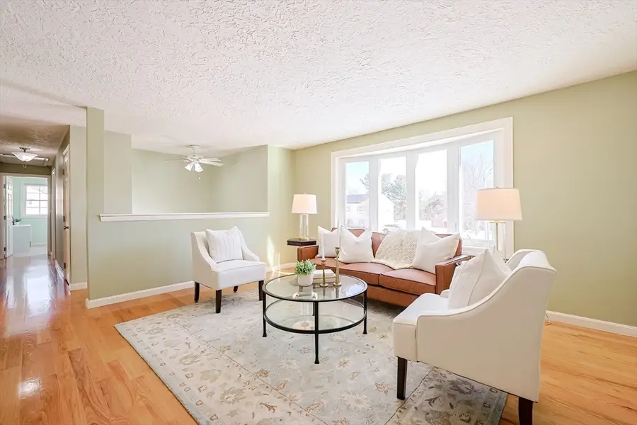 6 Orchard Dr, East Walpole, MA 02032 - #2