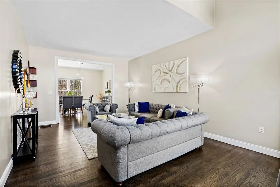 51 Knowlton Circle #51, Upton, MA 01568 - #3