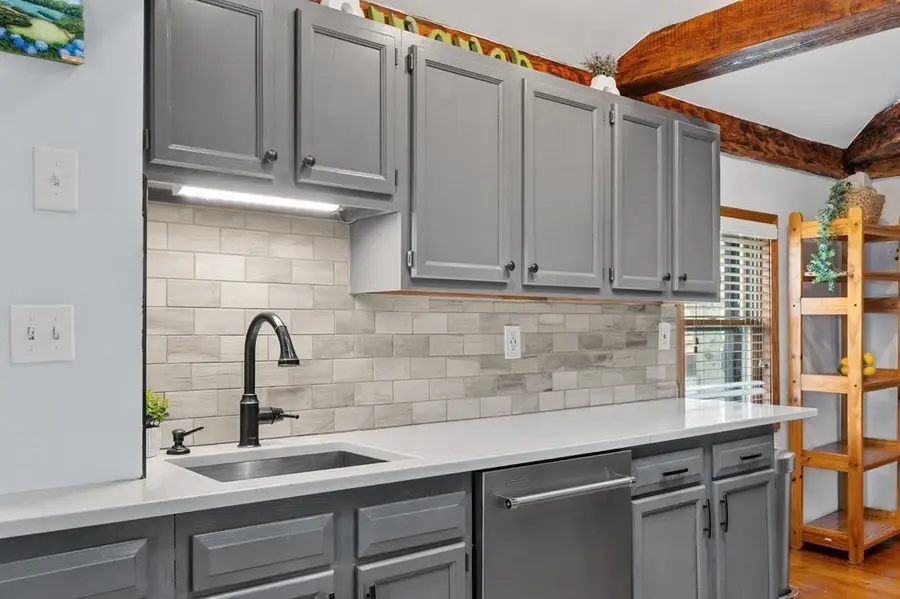 16 School #3, Beverly, MA 01915 - #3