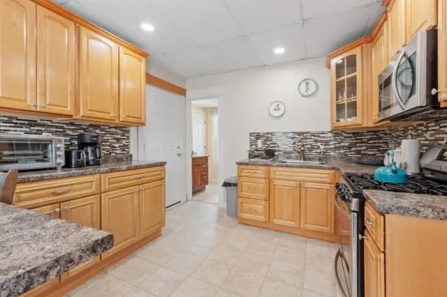 29 Forest Street, Fitchburg, MA 01420 - #3