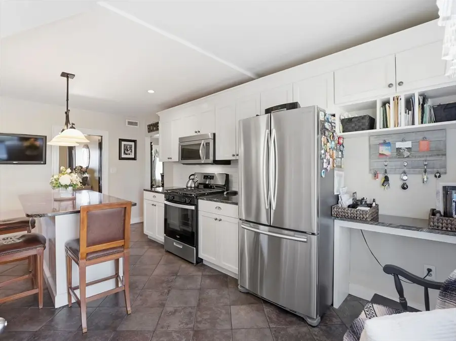 325 Mountain Ave, Revere, MA 02151 - #3