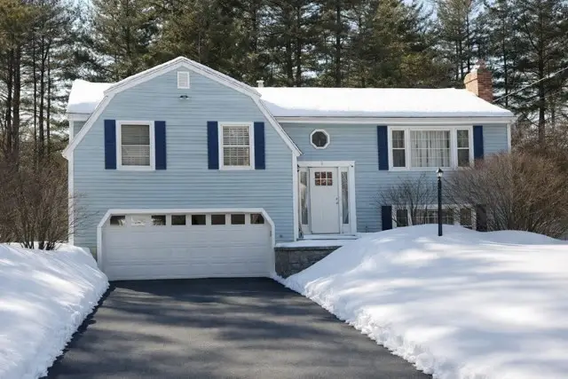 11 Maplewood Dr, Townsend, MA 01469 - #1