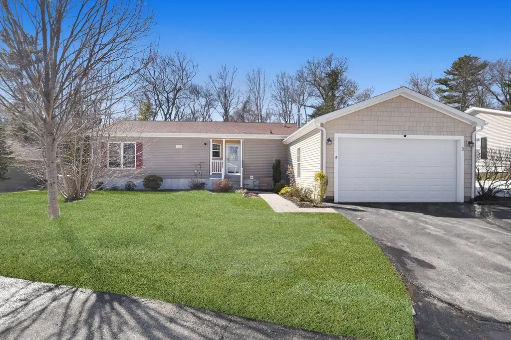 3 Leslie Court, Rockland, MA 02370 - #1