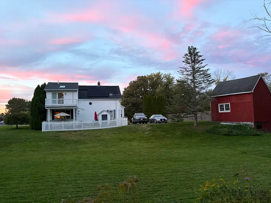 4 Wood St, North Chelmsford, MA 01863 - #2