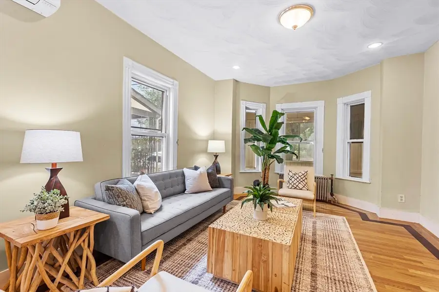 89 Heath Street, Somerville, MA 02145 - #3