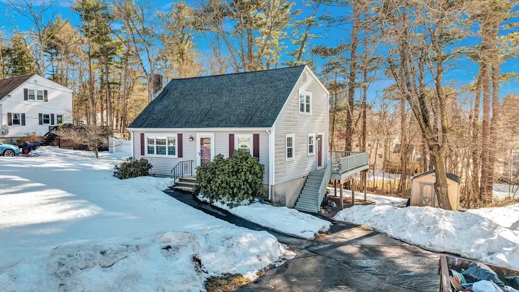 34 Schofield Dr, Franklin, MA 02038 - #1
