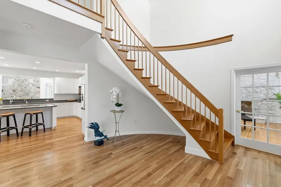 6 Hearthstone Pl, Andover, MA 01810 - #3